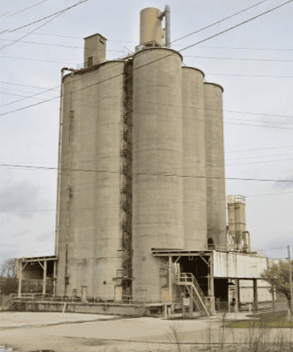 Missouri Portland Cement Terminal (Lafarge Cement Company Building; Continental Cement Company Building)