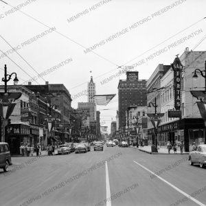 Intersection of Main Street and Poplar Avenue