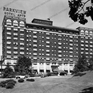 Parkview Hotel exterior