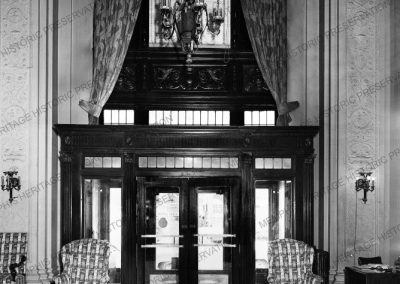 Claridge Hotel, Interior, Doors