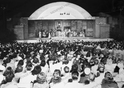 Levitt Shell