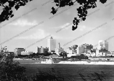 Memphis skyline from across Mississippi River,