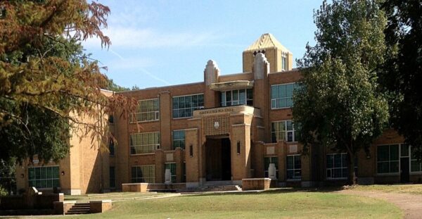Fairview Junior High School (Middle College High School)