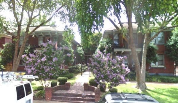 The Knickerbocker Apartments